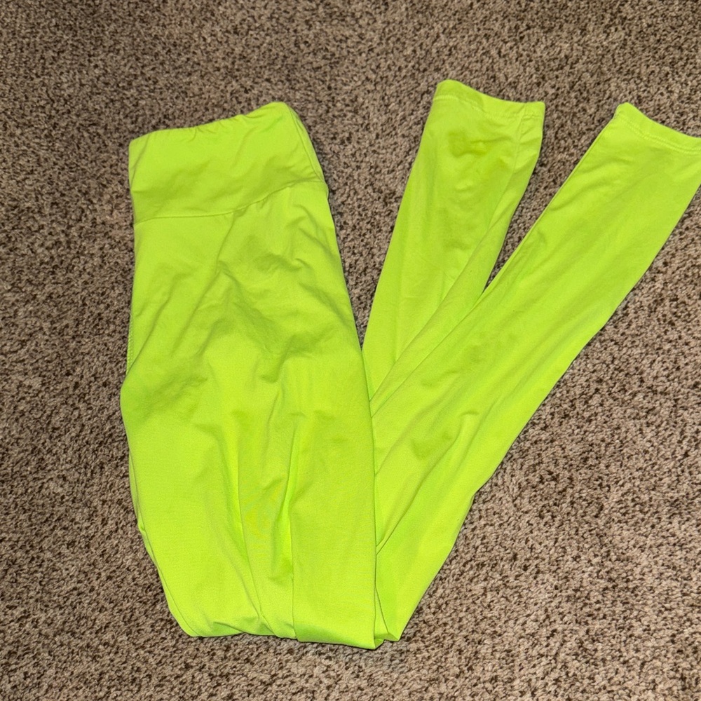 Spirit Neon Yellow Leggings